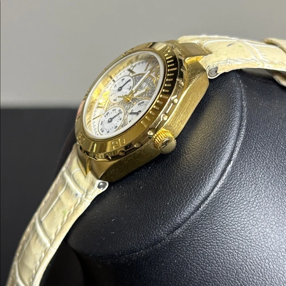 Guess regular wear
